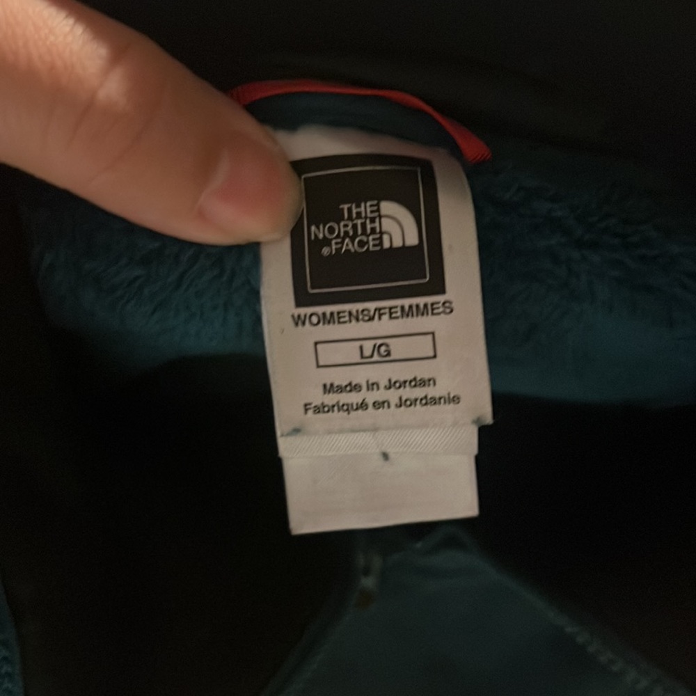 North Face Pullover - image 4